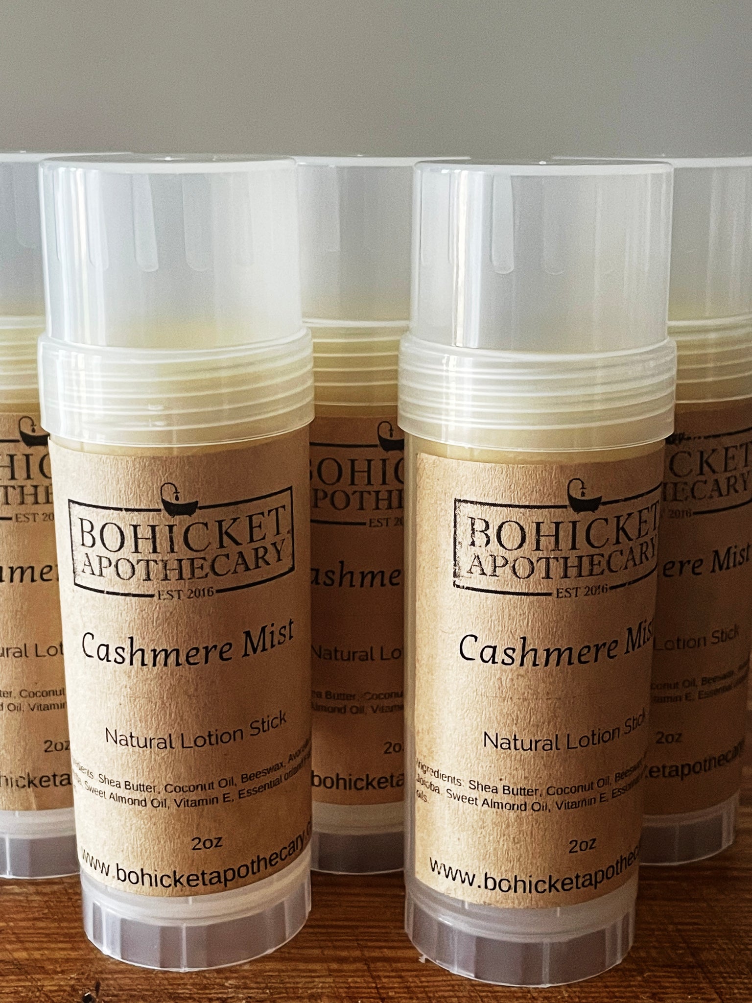 Cashmere Mist Solid Lotion Bar