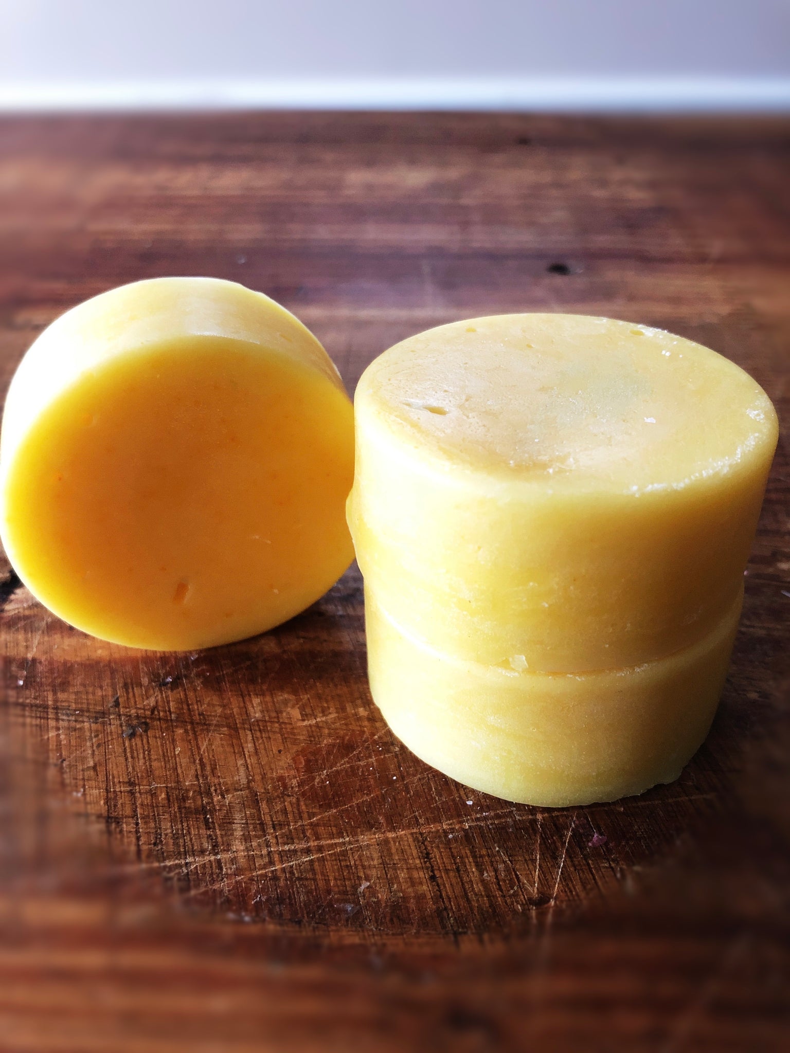 Honeysuckle Conditioner Bar